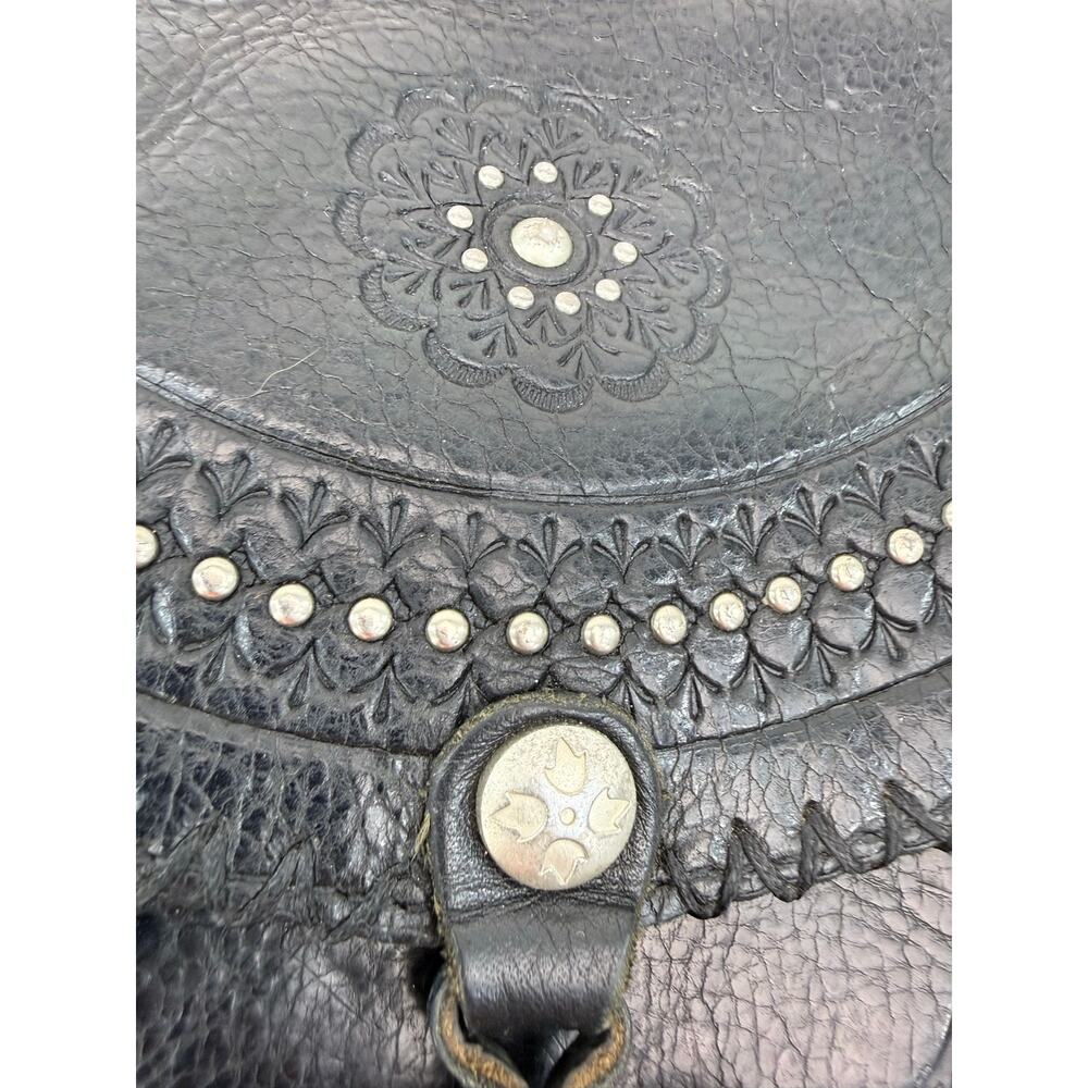 Patricia Nash Beaumont Black Tooled Leather Crossbody Bag Tassel Boho Western - Picture 4 of 13